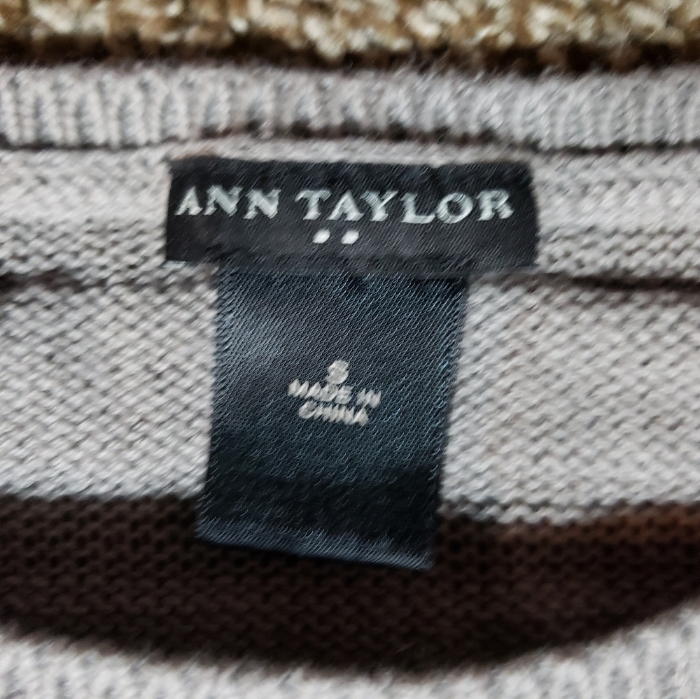 Ann Taylor Sweater - Picture 5 of 5